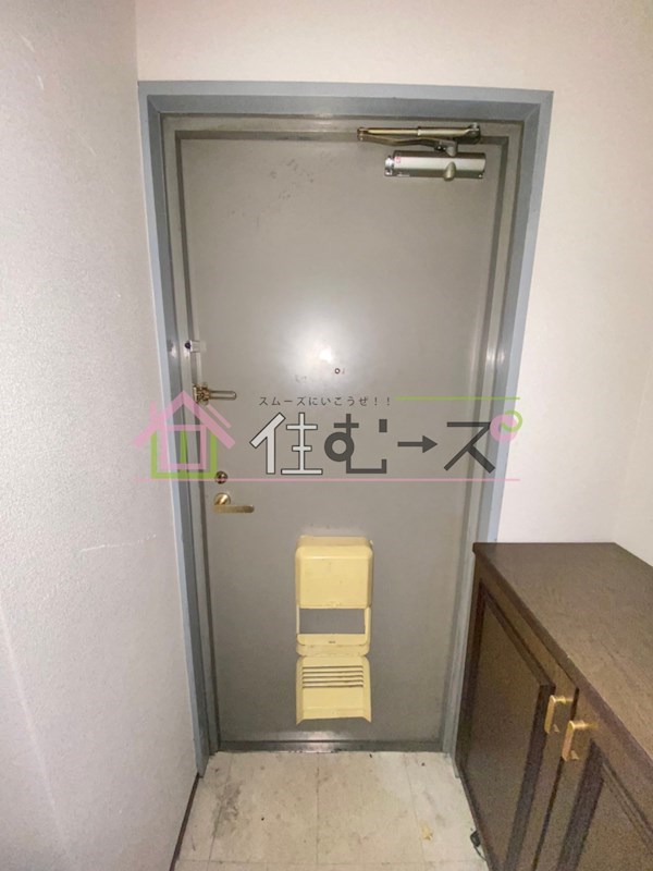 ペントハウス花園 玄関