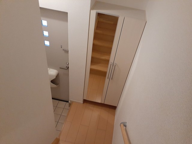 ＥＳＳＥＮＣＥ　Ⅰ 玄関