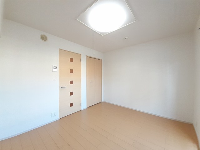 美・スリズィエ その他3