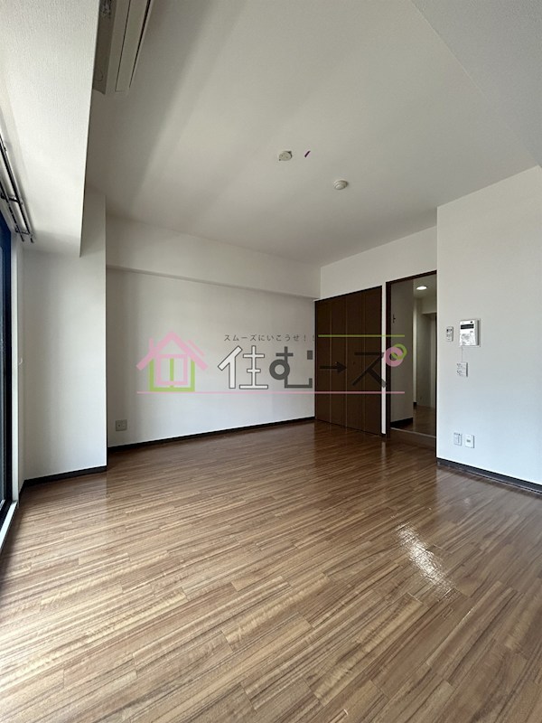 TM南森町 リビング