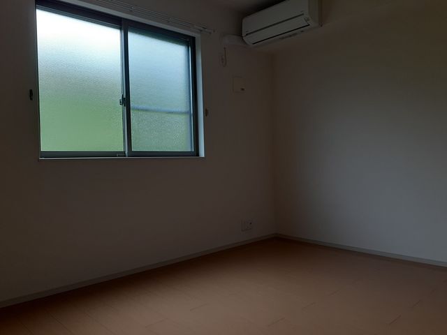 エクレール・牧野 その他3