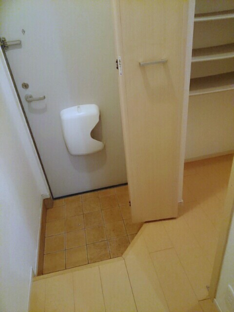 ボンヌ・シャンス 玄関