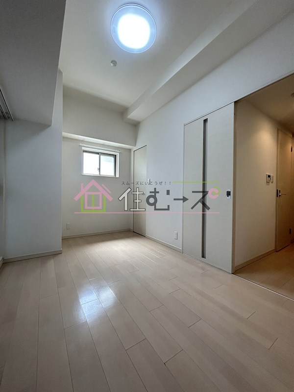 アドバンス上町台プレジール リビング