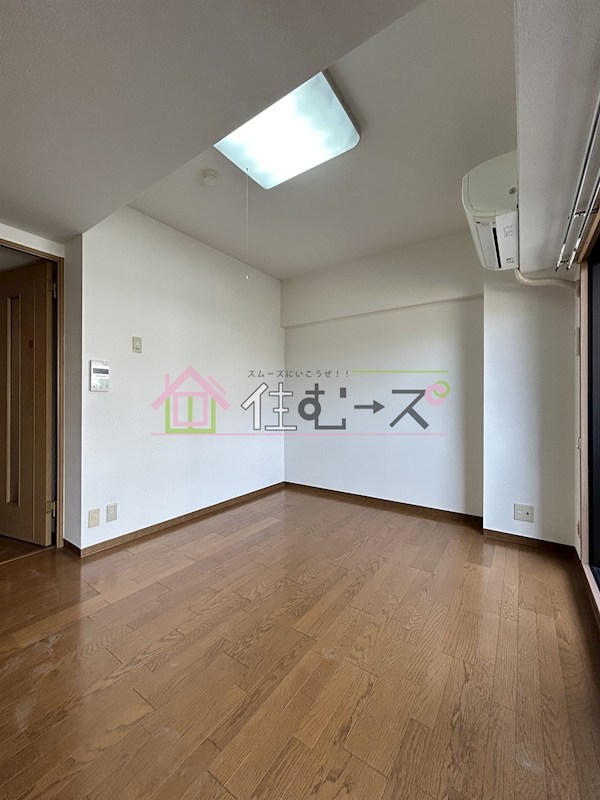 グレイス北河堀 リビング