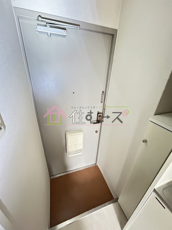 マンションセレーネ 玄関