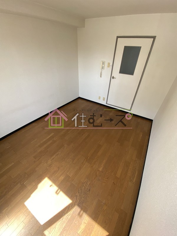 新深江ツリガミビルパートⅠ リビング