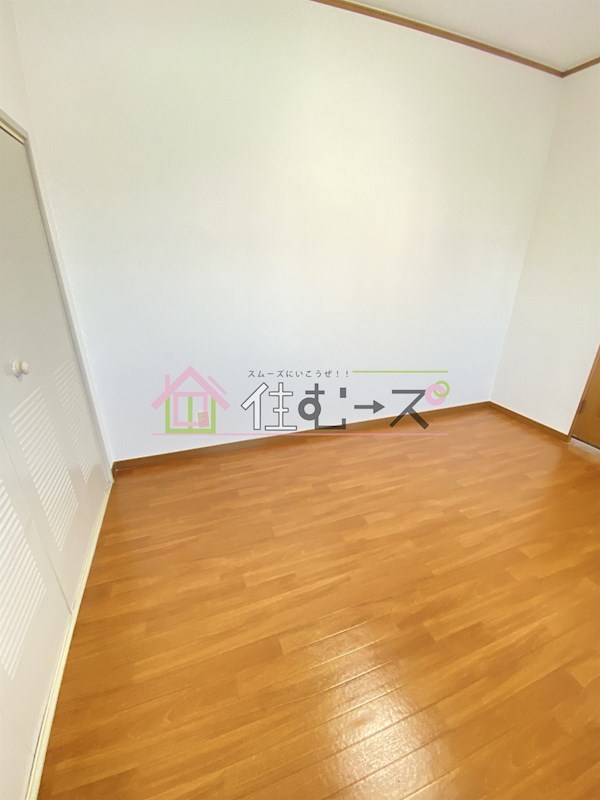 今里西青山ビル リビング