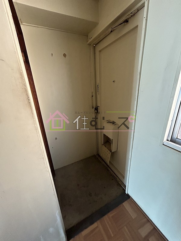 中村マンション 玄関