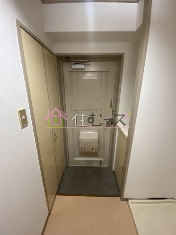 セレニティーグリーン 玄関