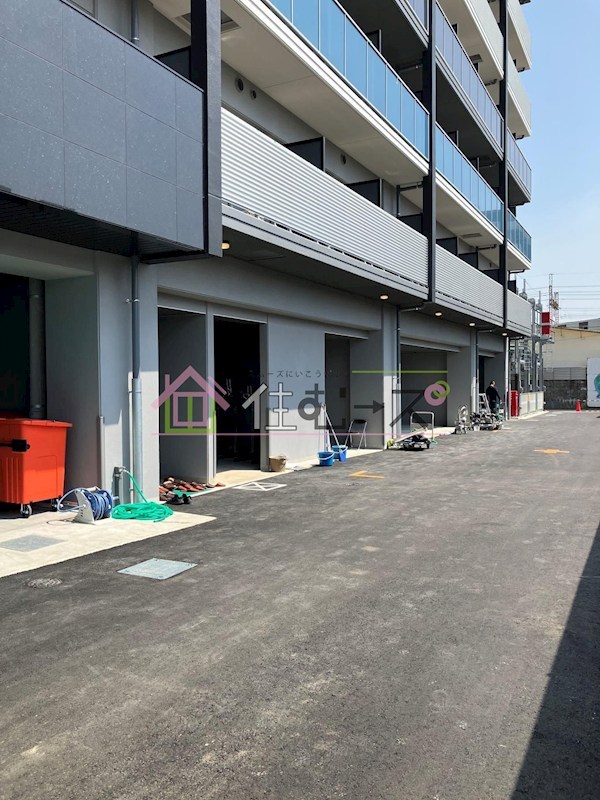 S-RESIDENCE堺浜寺broad 玄関