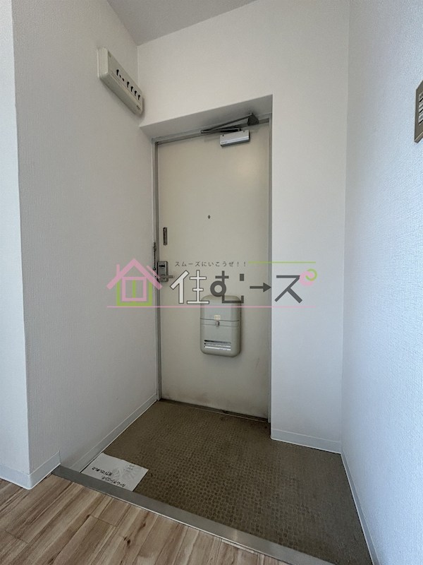 長居ハイツ 玄関