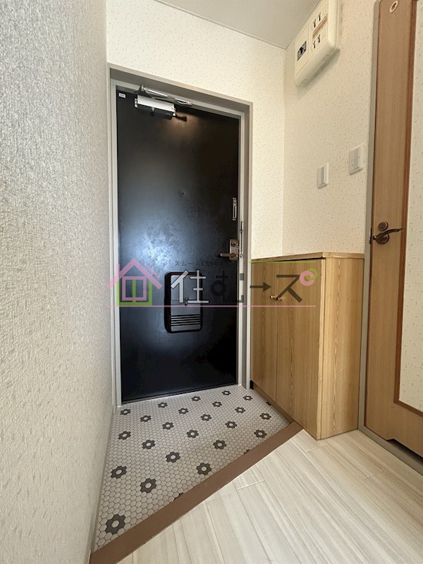 サンエクセル長居 玄関