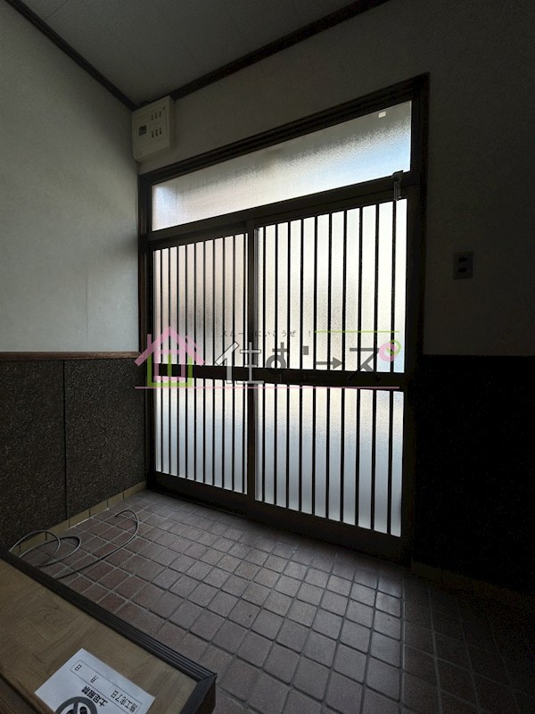 喜連西戸建 玄関