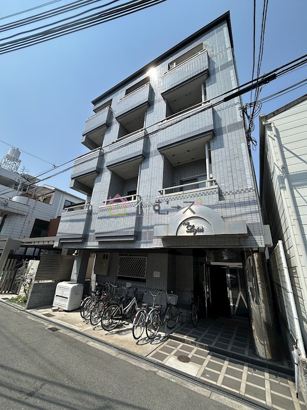 ザ・ラピス 外観