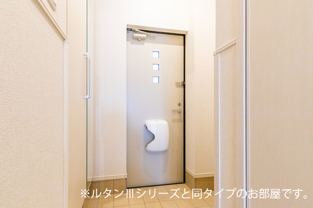 額原町アパートＫ・Ⅰ 玄関