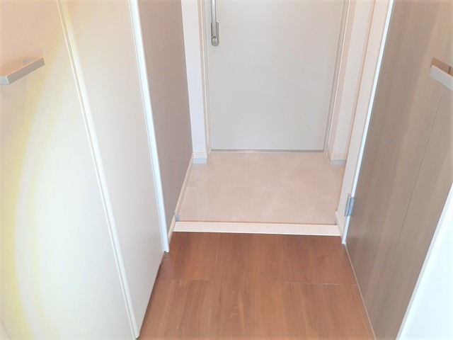 ヘスティア 玄関