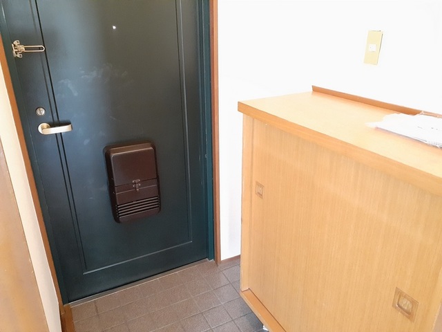 マンション伊吹 玄関