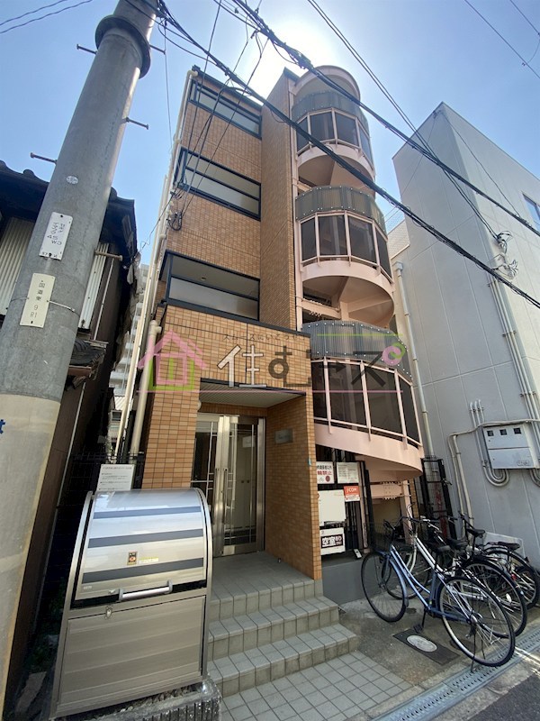 アリエスかまくら 外観