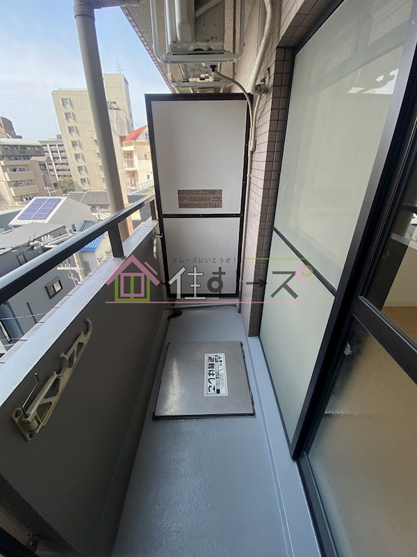 楠青山ビル別館 ベランダ