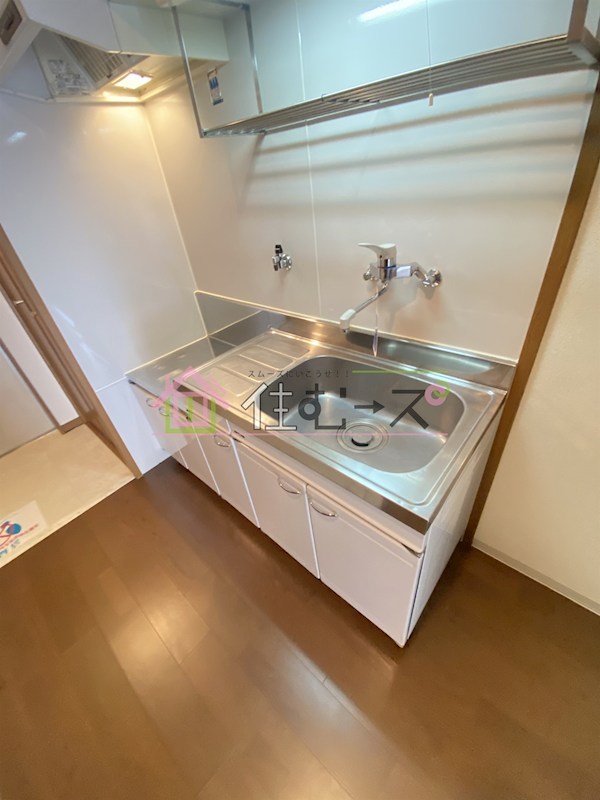 ラフィーネ聖天坂 キッチン