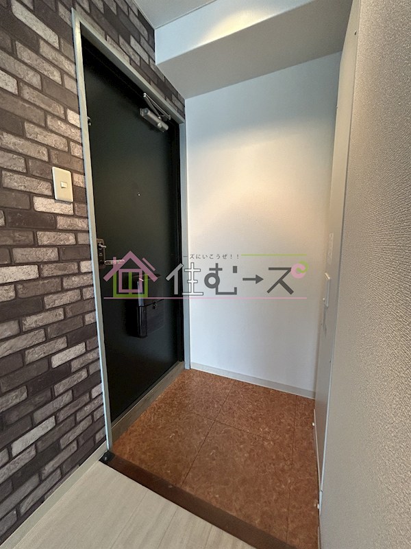 ウィンズコート  玄関