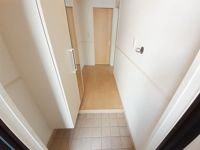 Ａｎａｎ 玄関