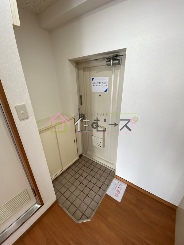 東三国グランドハイツ北 玄関
