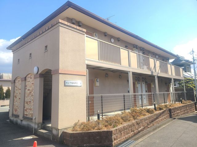 ルシア寝屋川　１番館 外観
