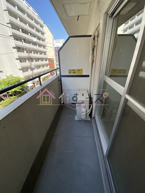 ビジネスVIP第2新大阪 ベランダ