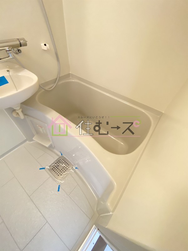 ローズコーポ新大阪8 風呂画像