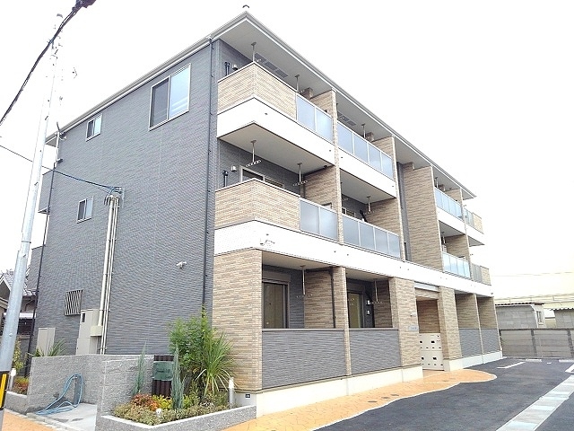 グランデ大池 外観