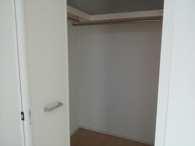 Ｅ，Ｈｏｕｓｅ その他3