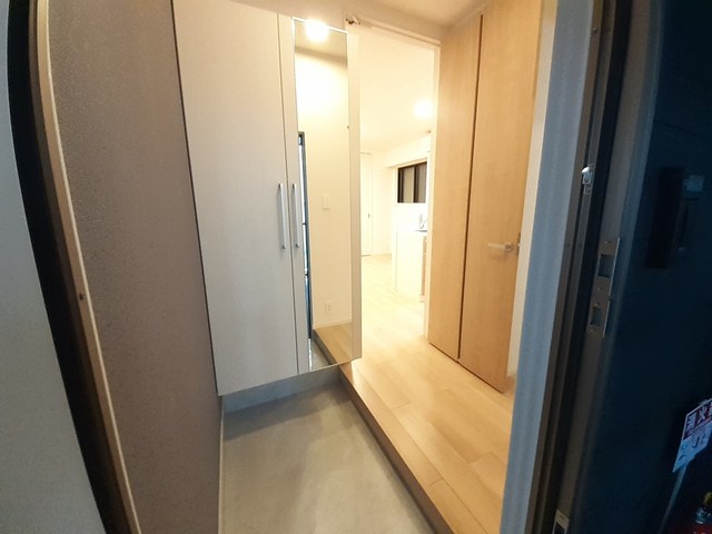 ヴェーネレア 玄関