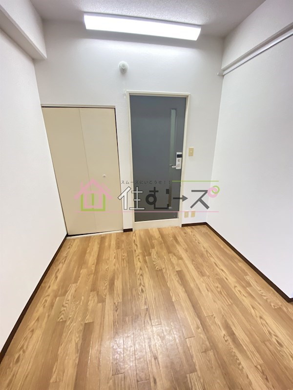 アメニティー新高一番館 リビング