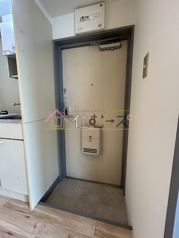 第5ひかりハイツ 玄関
