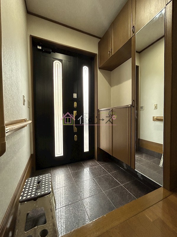 東住吉区湯里5丁目戸建 玄関