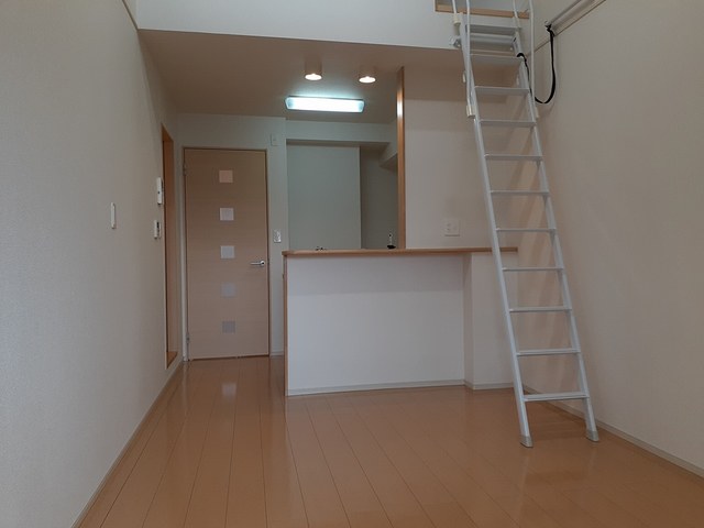 花水木　宝塚 リビング
