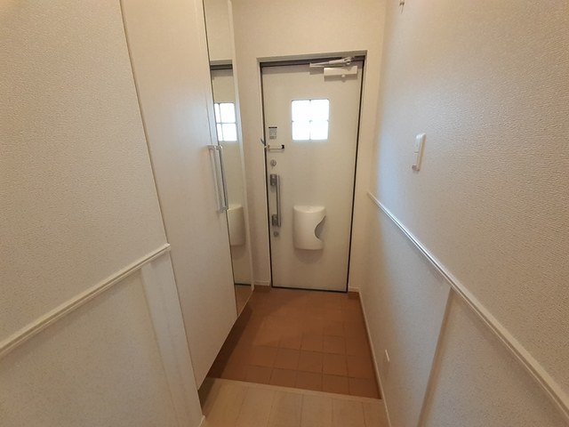 カーサ　フォンターナ 玄関