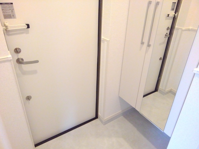 エスペランサ 玄関
