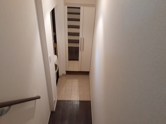 コンパートメント　アゴラ 玄関