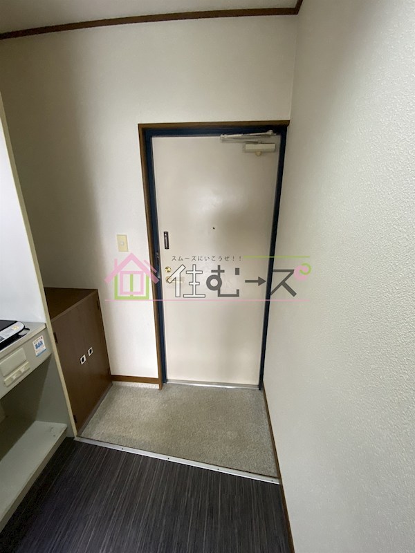 ハイツ今井 玄関