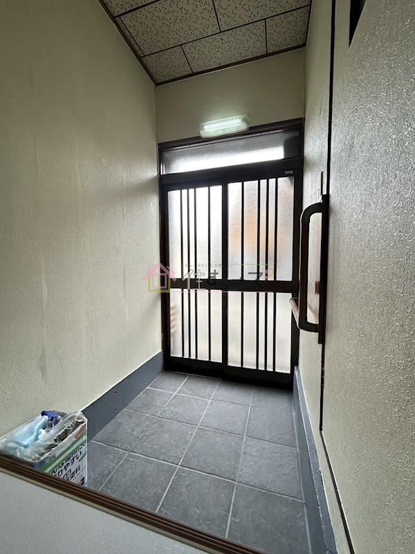 瓜破1丁目借家 玄関