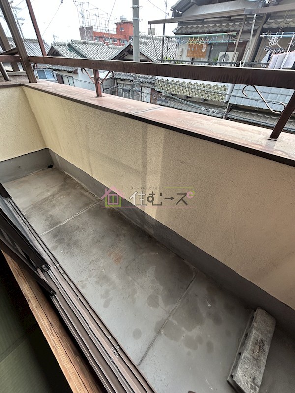 瓜破東3丁目戸建 ベランダ