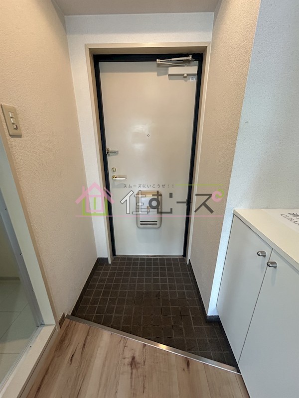 ラ・ベル・シャンブル 玄関