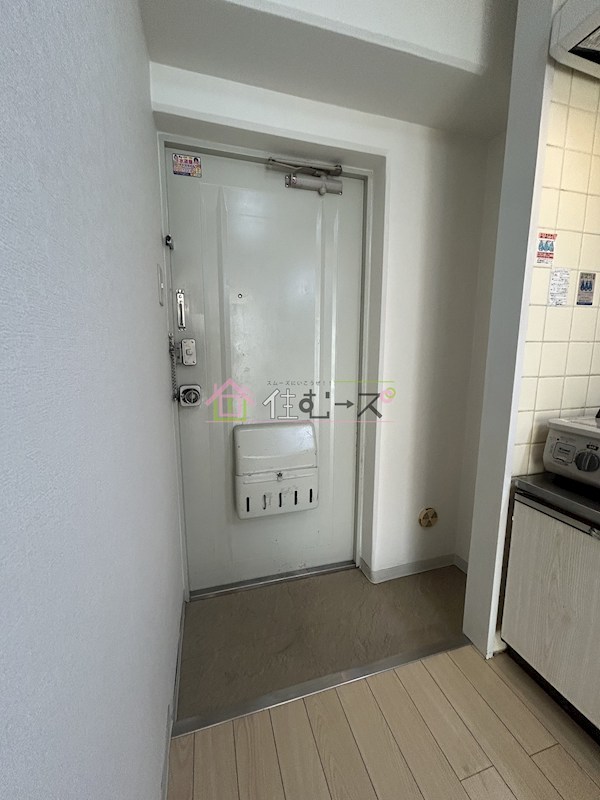 白倉マンション 玄関