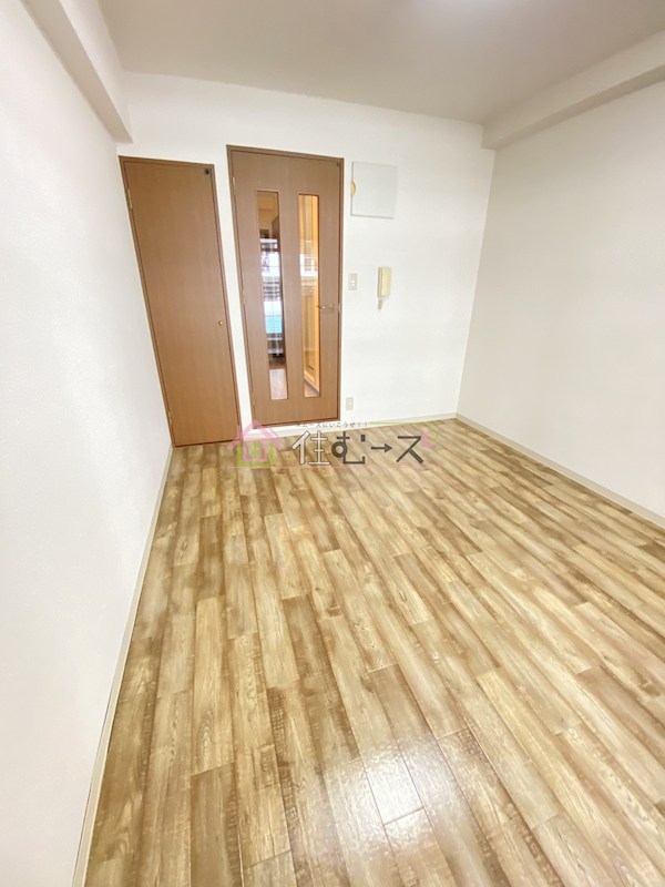 新大阪プライマリーワン リビング