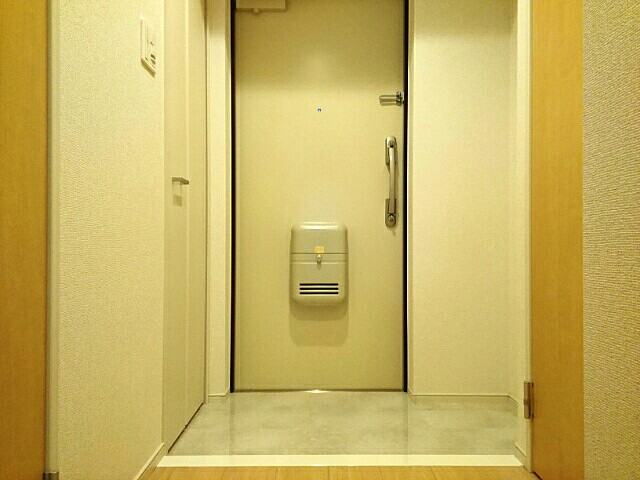 カーサ　フェリーチェ 玄関