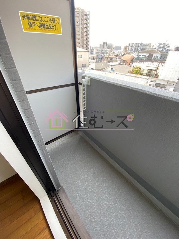 リーガル塚本Ⅱ ベランダ