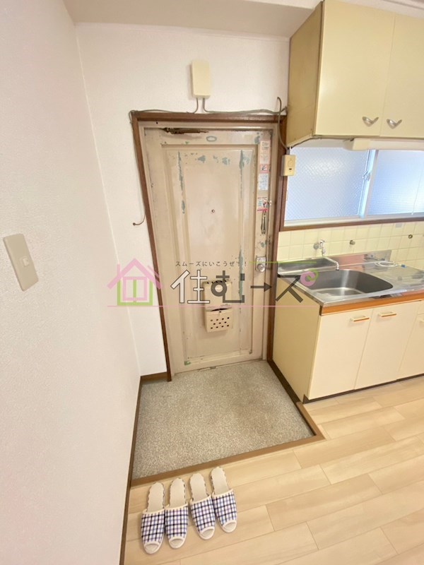 リアライズ上新庄豊新 玄関