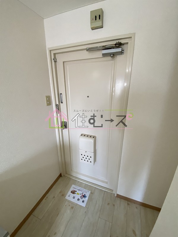 ラパンジール都島 玄関
